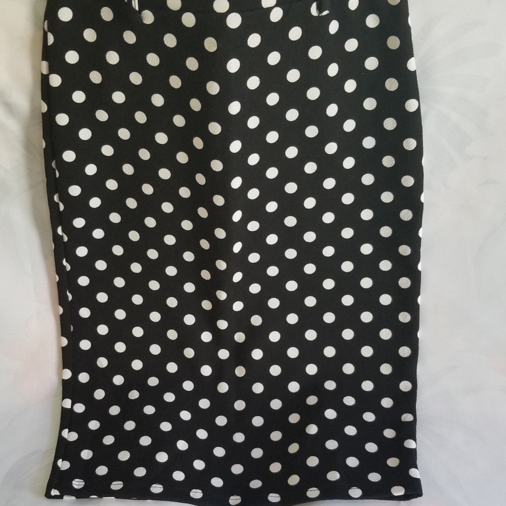 Pencil skirt
